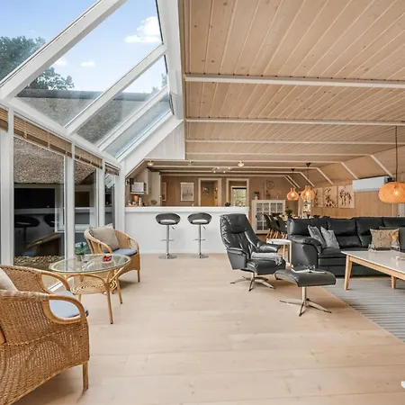 Verna - 800m From The Sea By Interhome Vakantiehuis *